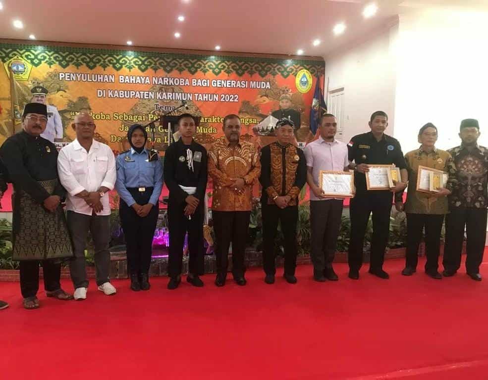 BNN Kabupaten Karimun Bersama Paguyuban Warga Jawa Among Mitro Berikan Penyuluhan kepada Masyarakat Tanjung Batu. BNN Kabupaten Karimun Bersama Paguyuban Warga Jawa Among Mitro Berikan Sosialisasi kepada Masyarakat Tanjung Batu.