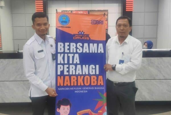 BNN Kabupaten Karimun Laksanakan Test urin terhadap Pegawai Bank BRI Cabang Tanjung Balai Karimun dalam Rangka HUT BNN ke -21.